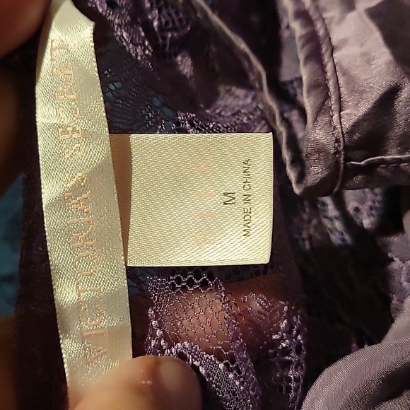 Victoria's Secret Women's M Purple Silk Lace Camisole Vintage Y2K - Picture 2 of 7